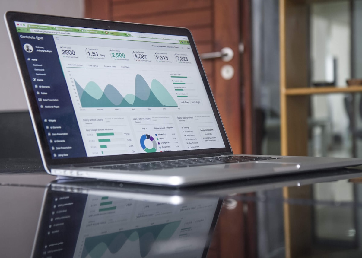 Core Web Vitals: Google's Report Card for Your Website (And How to See Your Score)